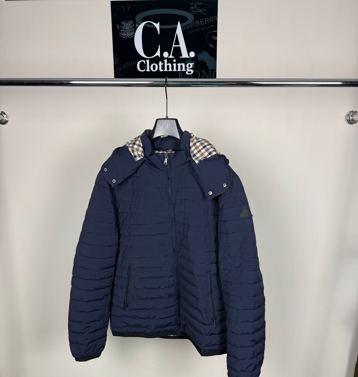 Aquascutum Down Coat Size (XL)