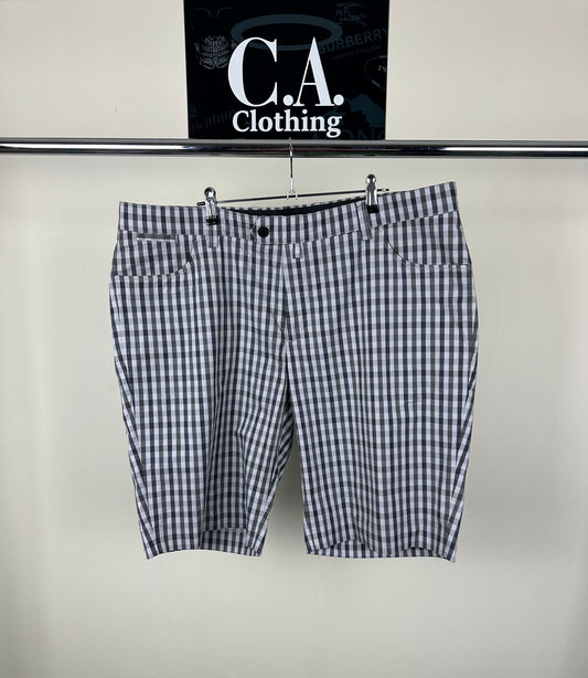 Aquascutum Dark Check Shorts 40W
