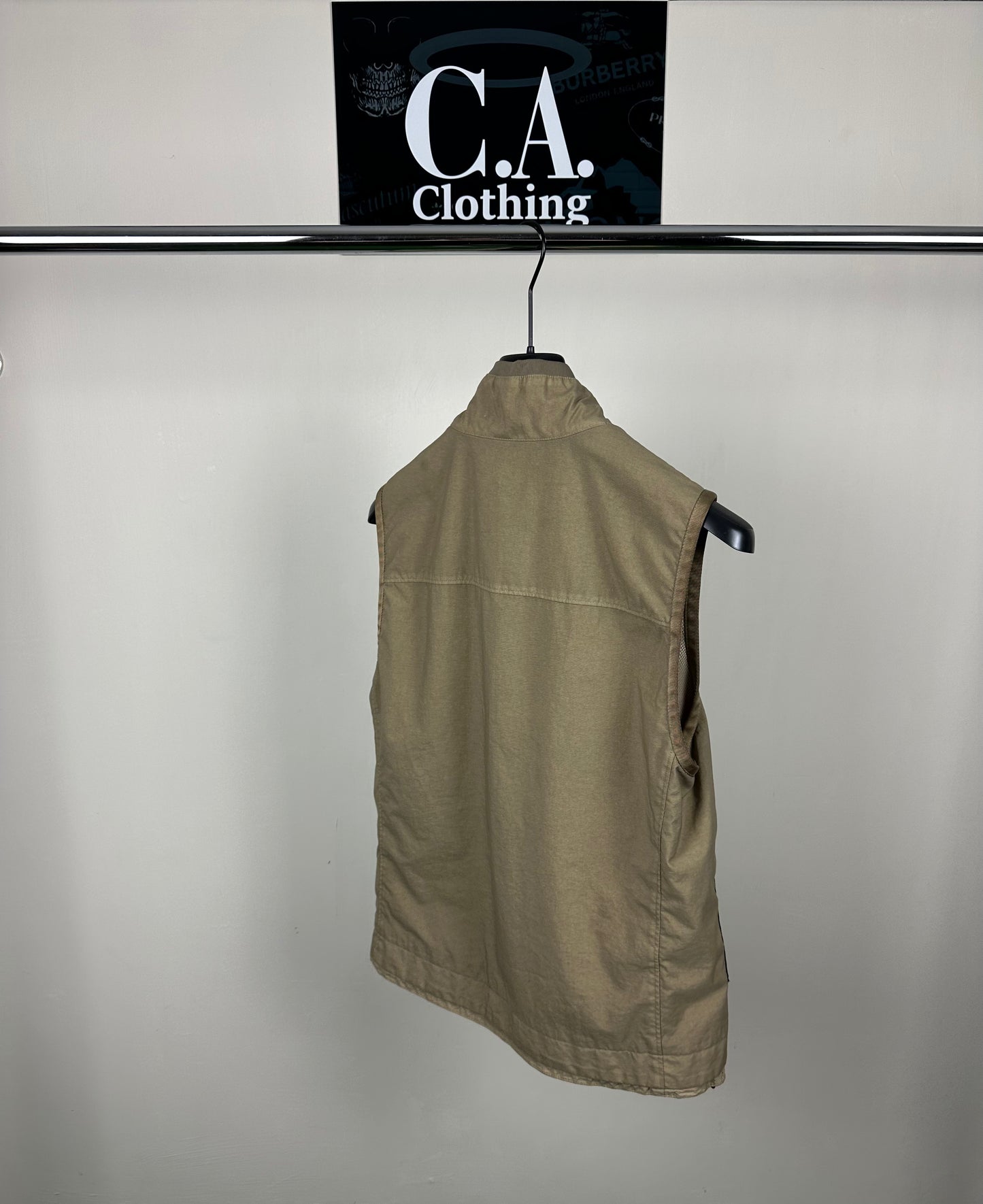BNWTs CP Company Taylon R Lens Gilet size Small (S)